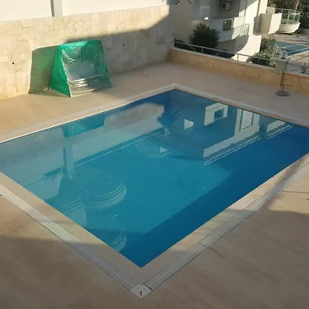 Dinek Mahallesi,eski Antalya Yplu Cad.,uygun Cleopatra 3 Sitesi No:59 Blok:e Daire:2 Apartmán